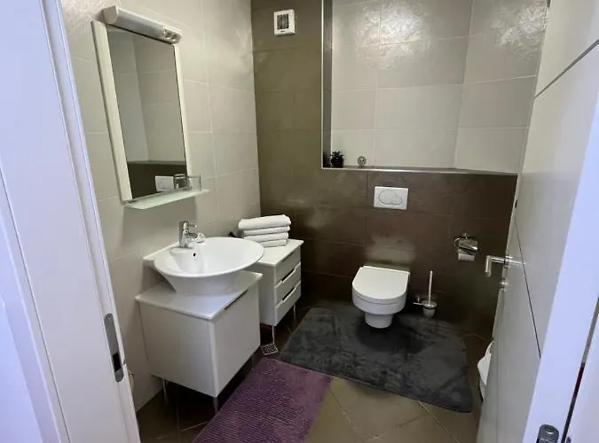 Ambasador Appartamento Makarska